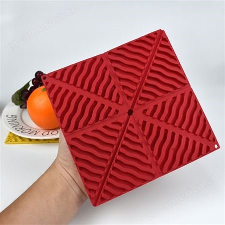 新品方形折叠硅胶隔热垫防水防滑桌垫厨房耐高温杯垫餐垫